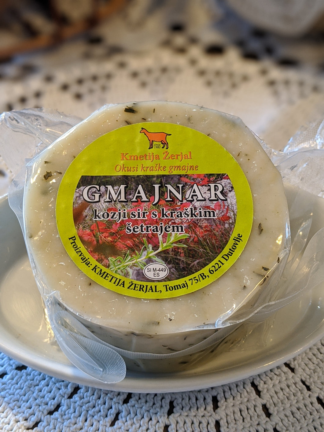 Kozji sir s kraškim šetrajem 360 g
