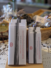 Naložite sliko v pregledovalnik galerije, Temna čokolada s solnim cvetom 100g,50g
