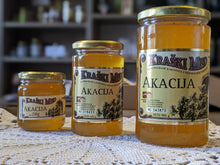 Naložite sliko v pregledovalnik galerije, Kraški med akacija 900g, 450g, 250g-zaščitena označba porekla