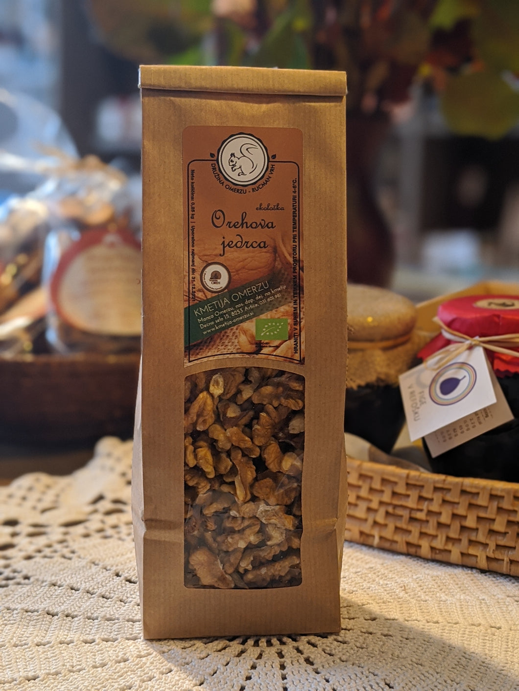 Walnut kernels 100g