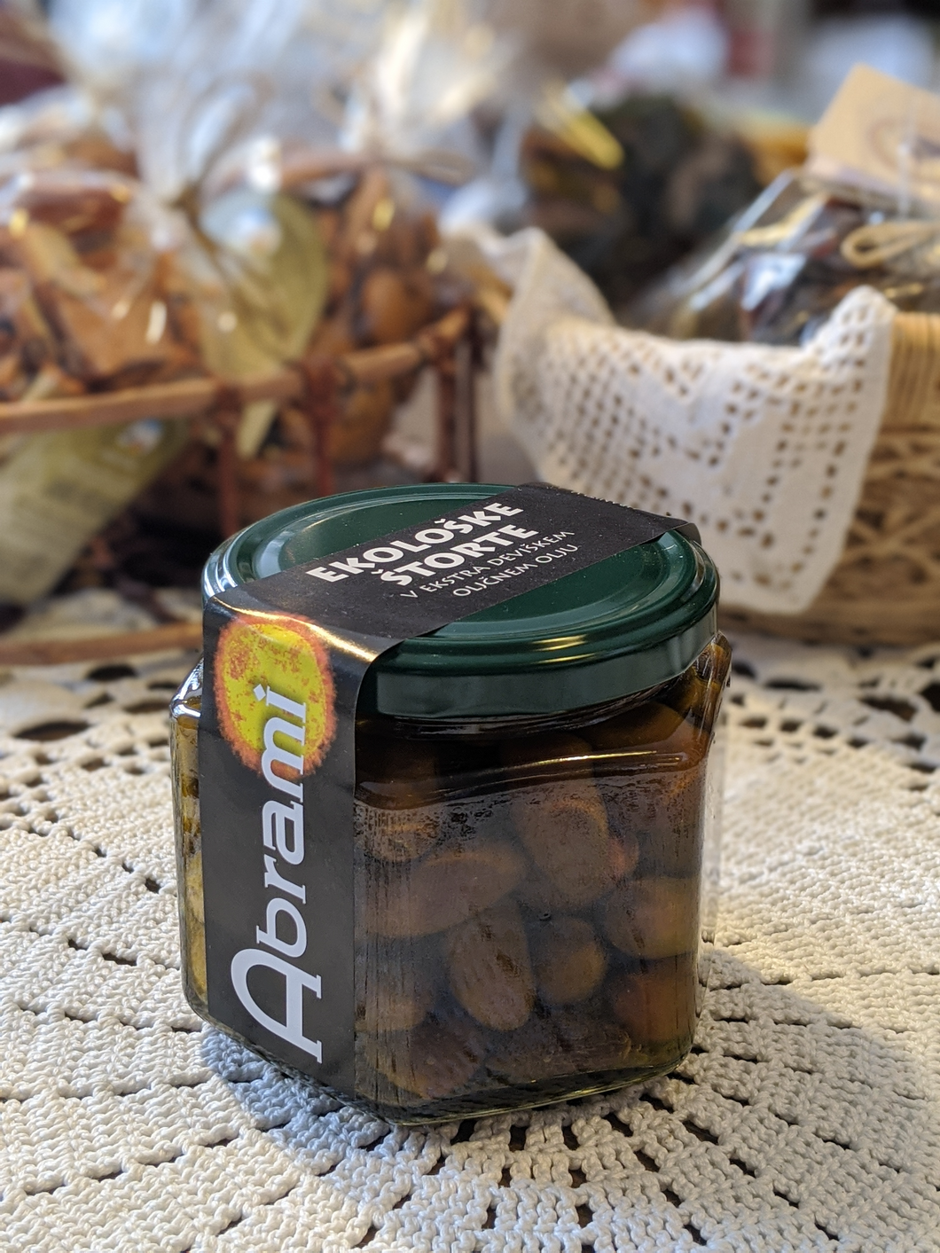 Organic olives stewed in olive oil 380 g