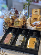 Load image into Gallery viewer, Tris spirits 3 x 200 ml, 100 ml - gift packaging

