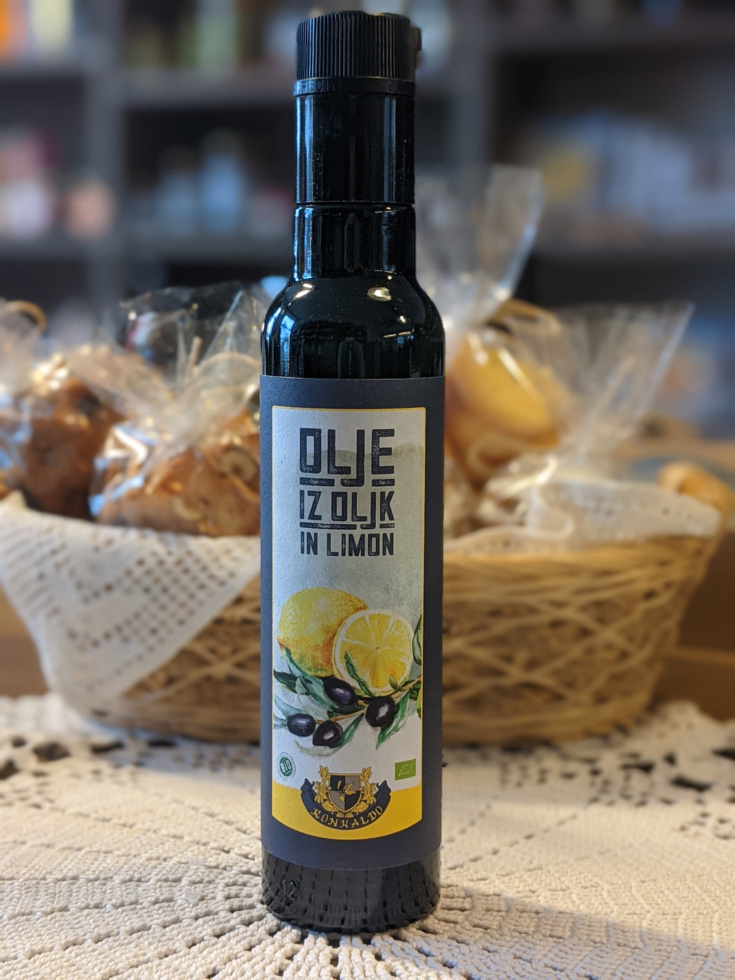Extra virgin olive oil with lemon flavor 250ml, 100ml
