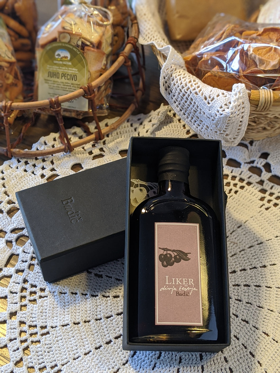 Wild cherry liqueur 200ml