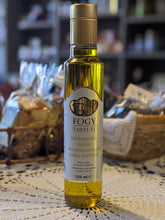 Bild in Galerie-Viewer hochladen, Natives Olivenöl extra, gewürzt mit weißen Trüffeln 250 ml, 100 ml
